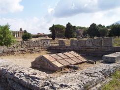 paestum3.JPG