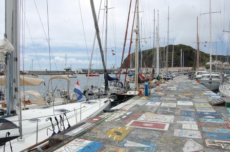 Faial - Les Açores - La marina de Horta